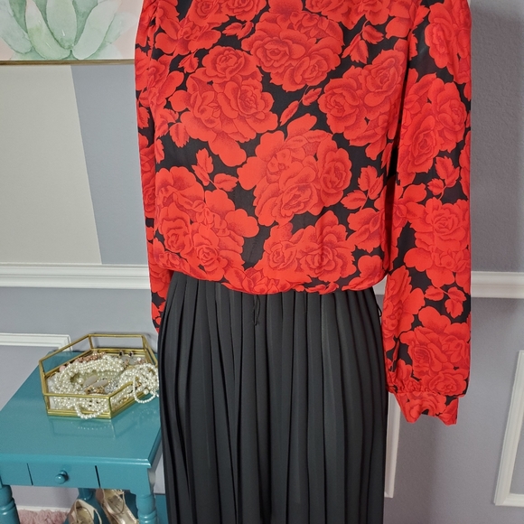 Vintage 1980s Dress - Picture 4 of 8